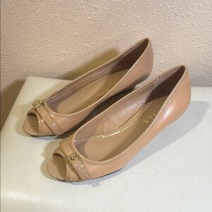 Ralph Lauren wedges size 7B